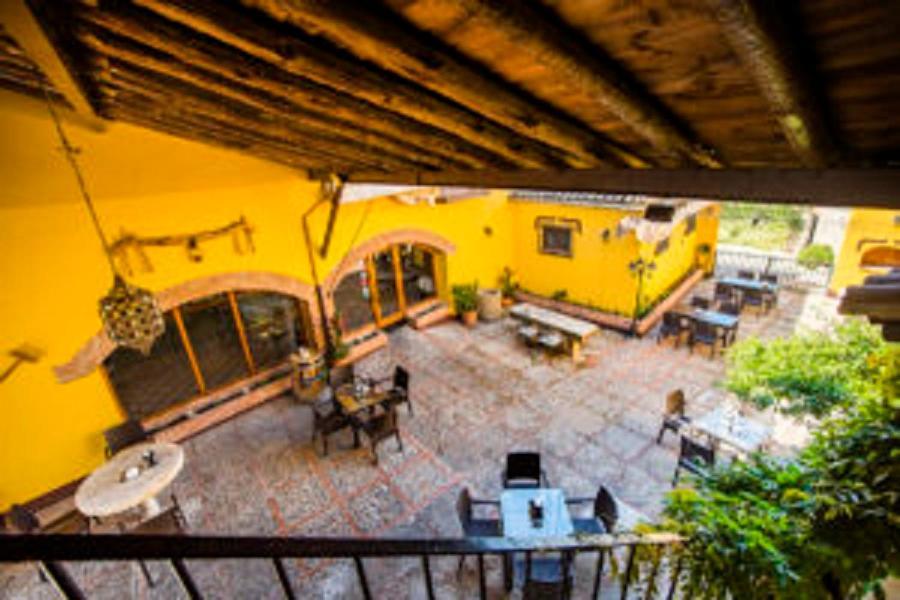 La Hosteria De Оропеса Экстерьер фото